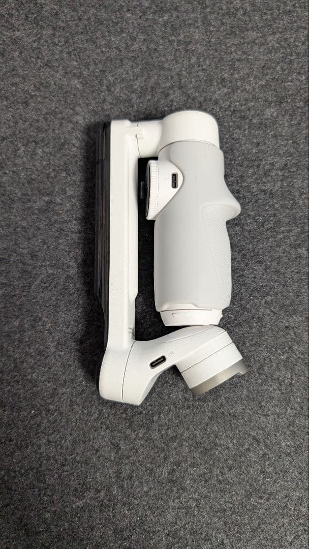 insta360 flow スマートフォン用ジンバル Spotlight付き