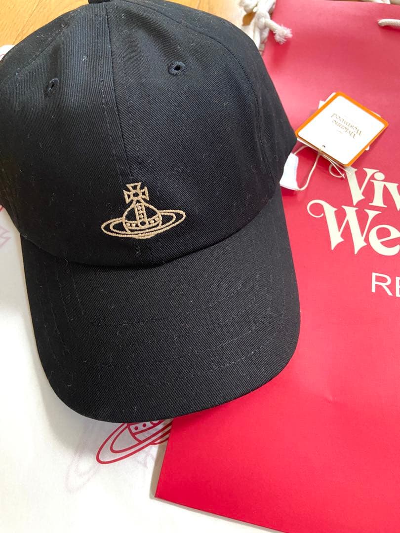 【新品】ヴィヴィアン ウエストウッド ブラック キャップ 完売品