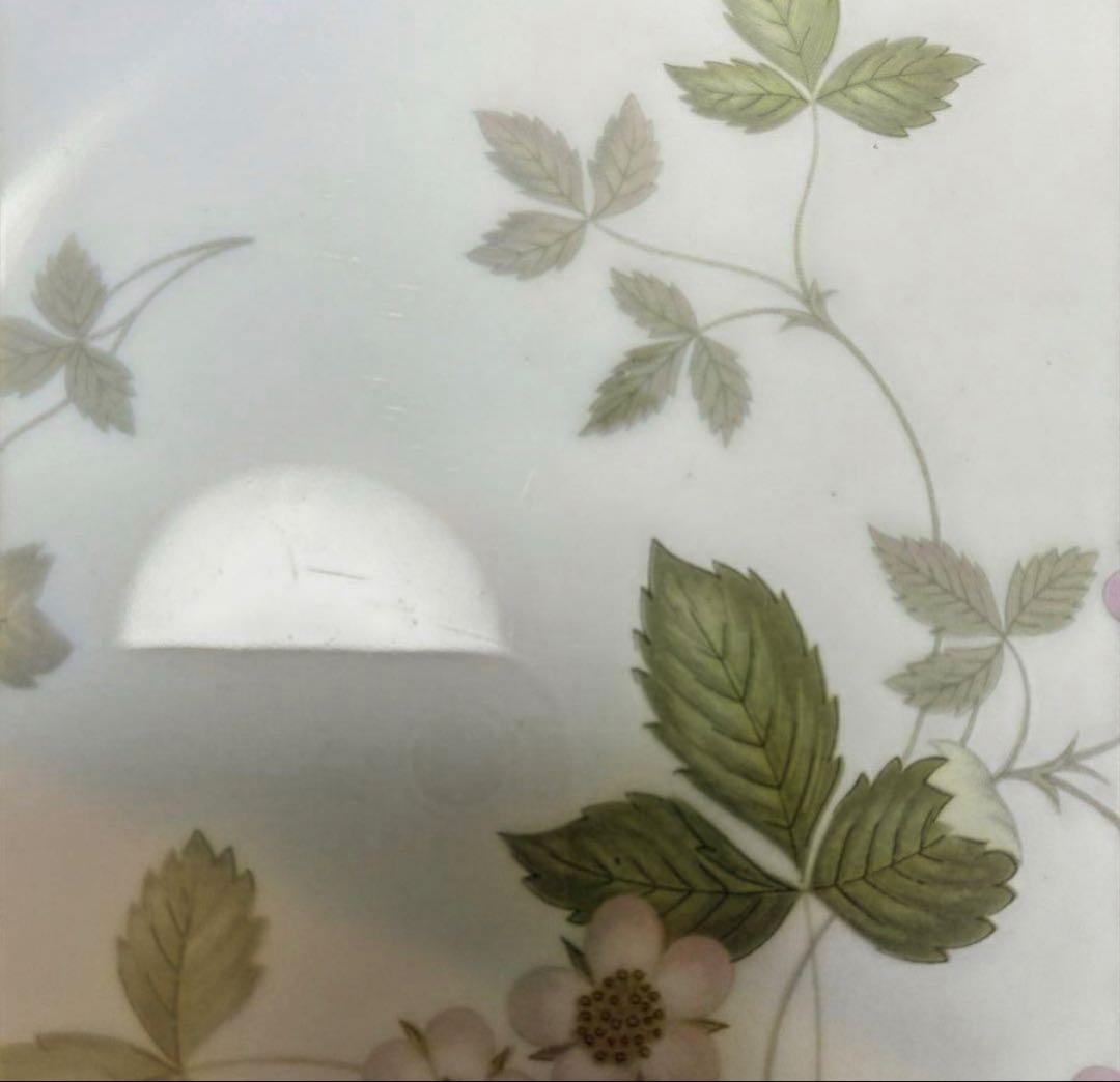 ウェッジウッド　ワイルドストロベリー　デザートプレート20.5cm 黒壺4枚