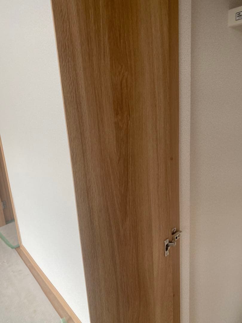 クローゼット 開き戸　枠扉セット　ネイキットライト柄　ご購入者様直接引き取り限定