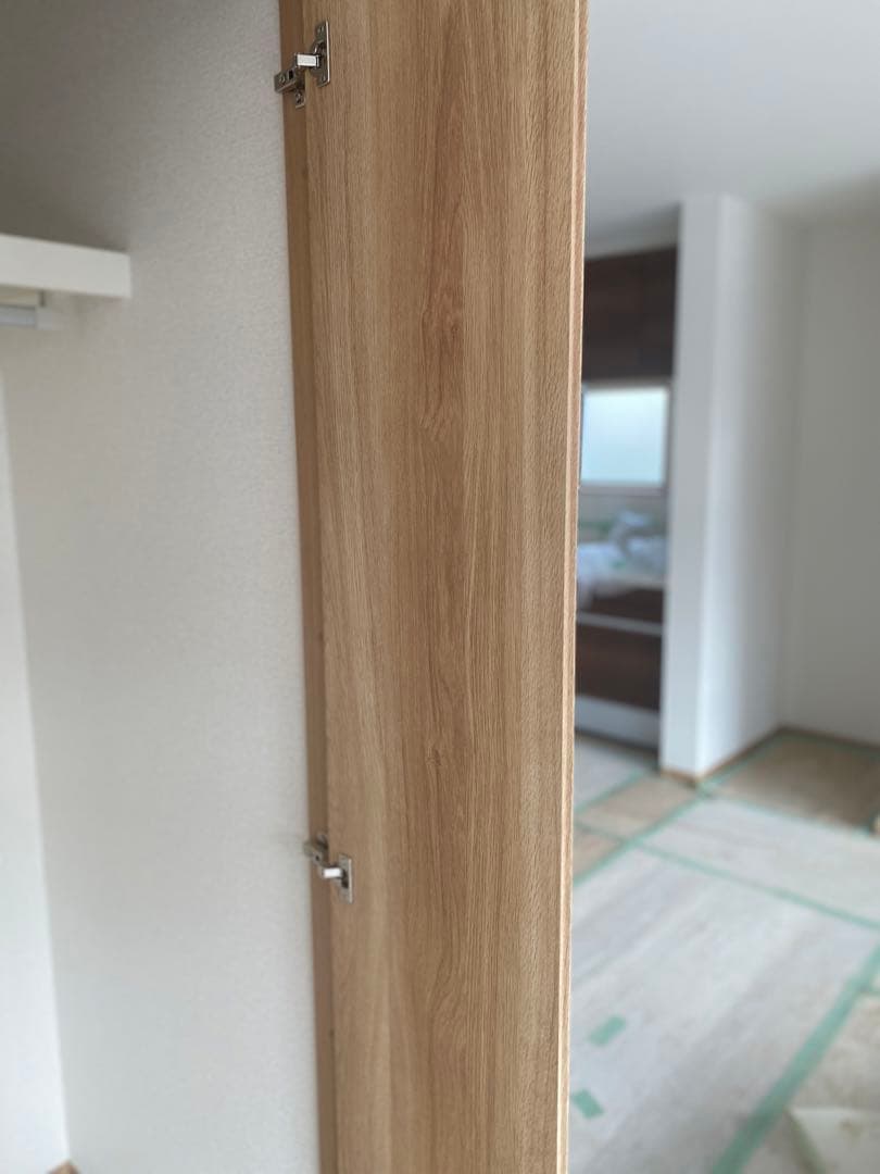 クローゼット 開き戸　枠扉セット　ネイキットライト柄　ご購入者様直接引き取り限定