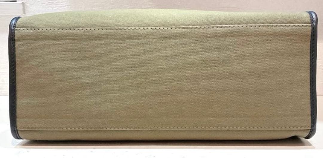 【美品】GIANNI CHIARIN マルチェッラ　M トートバッグ　グリーン