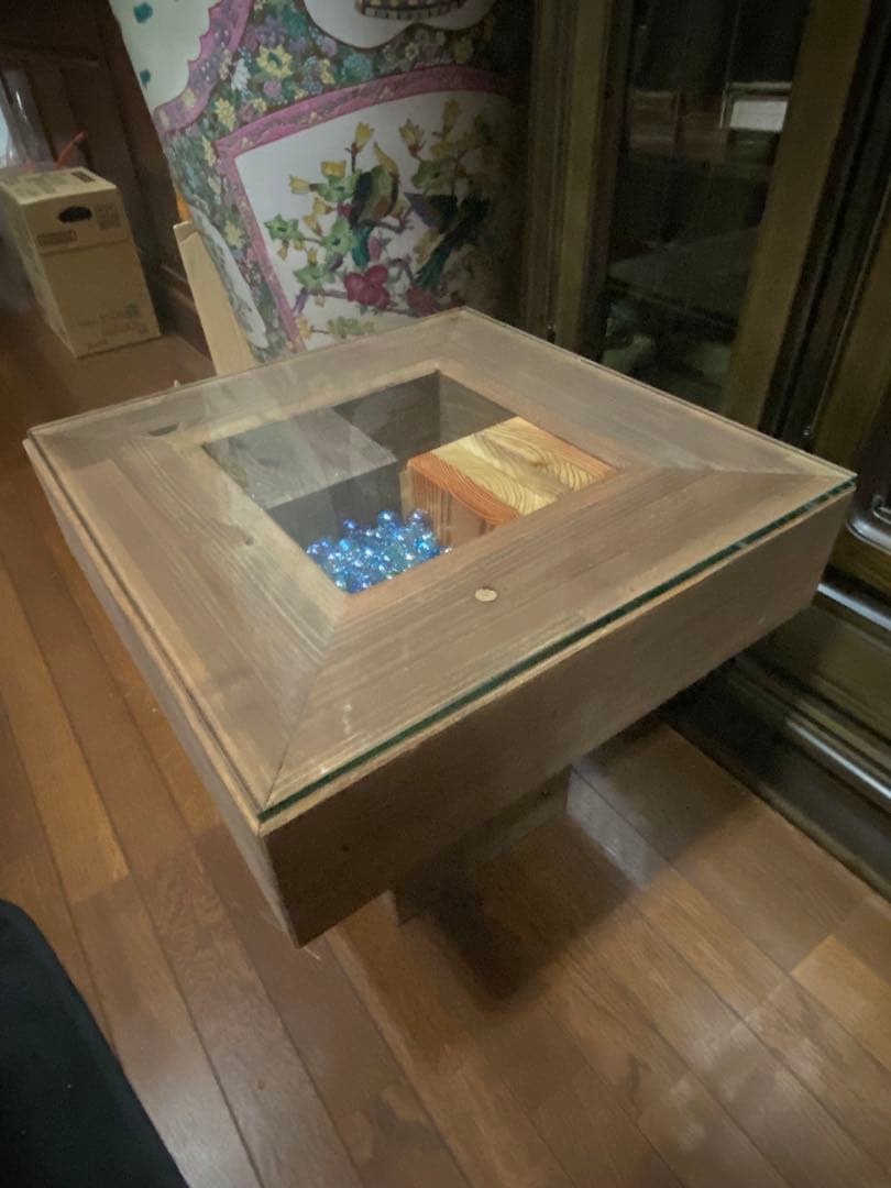 希少♦️最高級 総檜 モダン オーダーテーブル♦️正方形♦️一本脚♦️飾り収納付♦️送料込