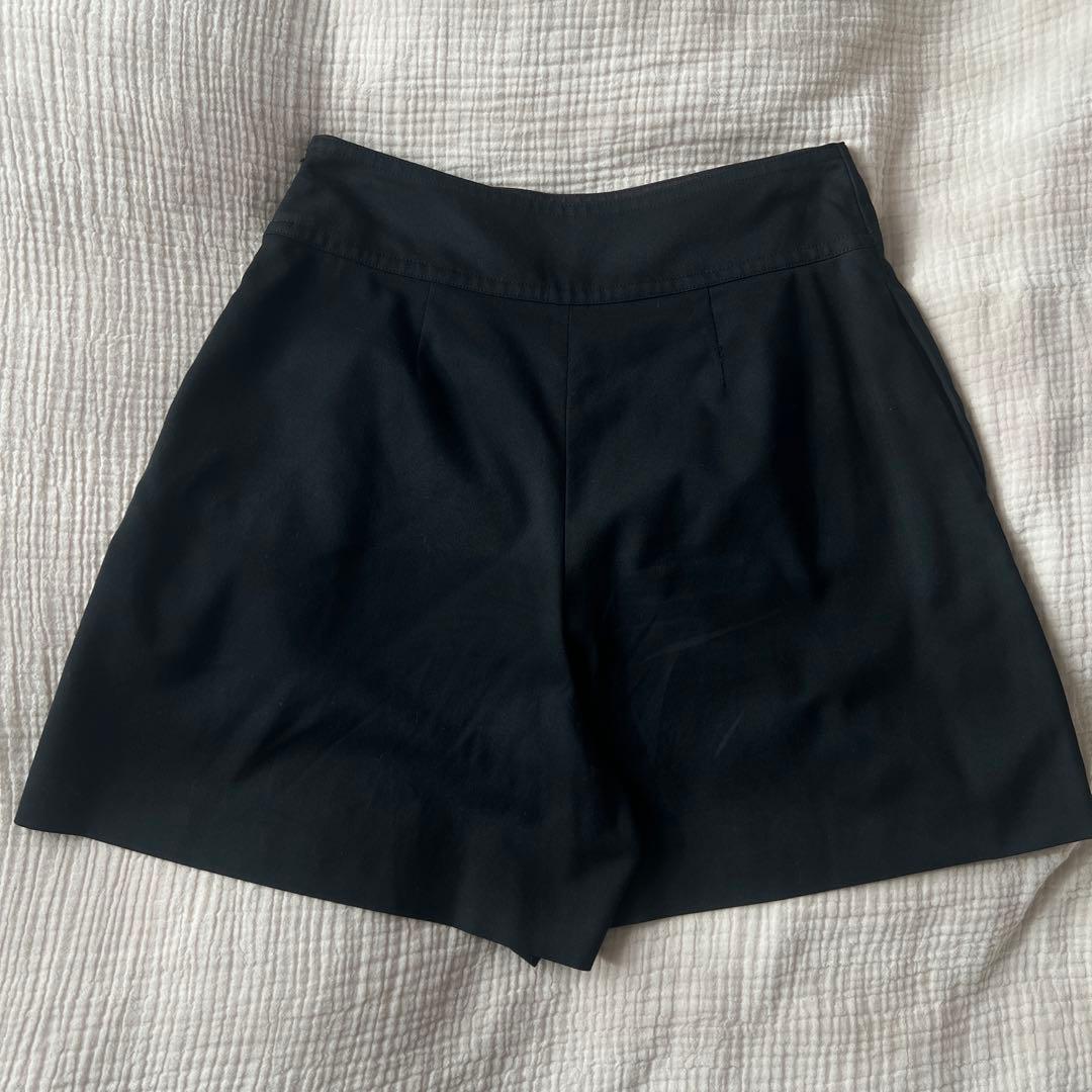 【BLUE LABEL】ミニキュロット金色バックル付き