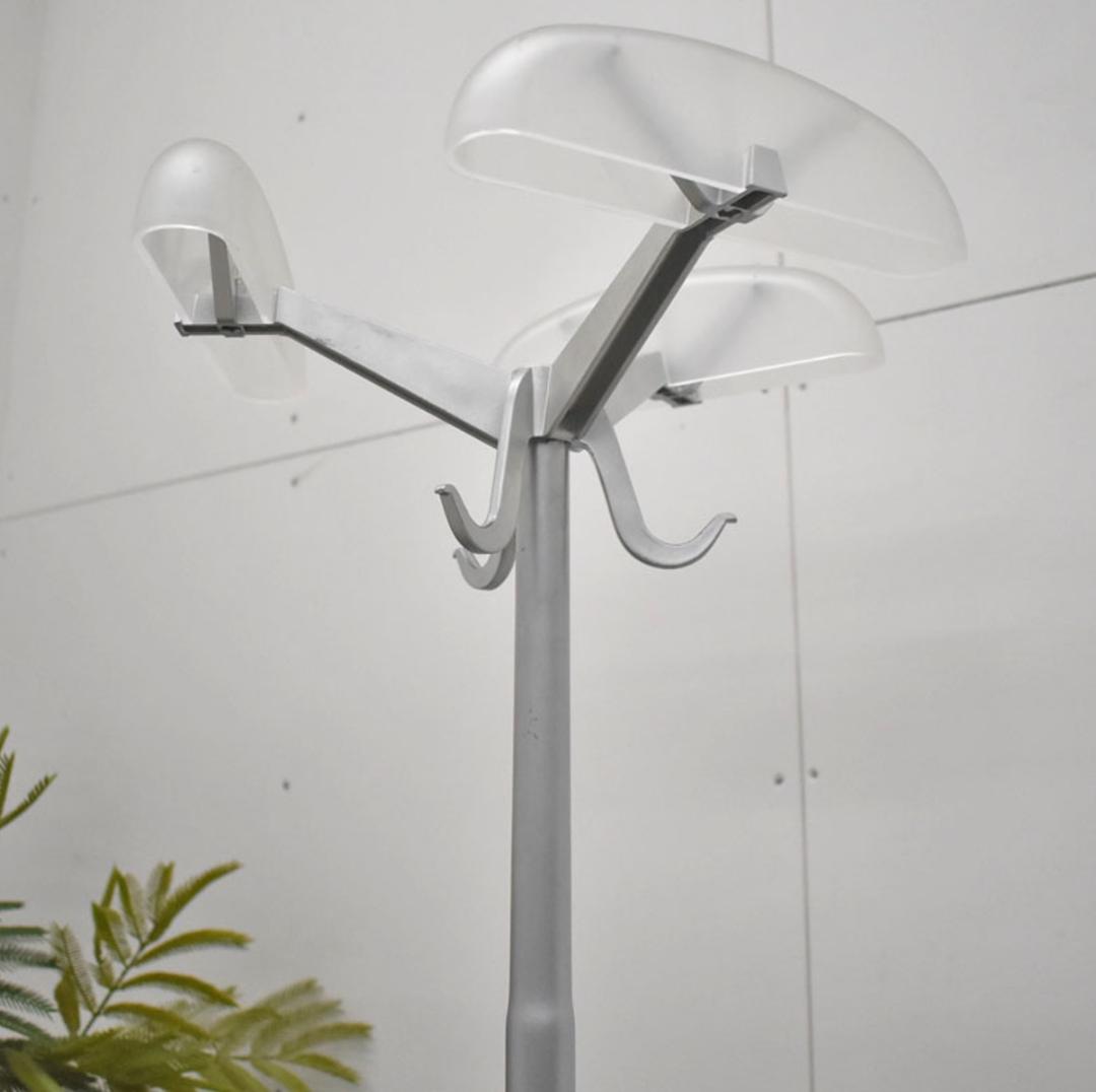 Kartell　カルテル　ハンガーラック　コートハンガー　ハンガーポール