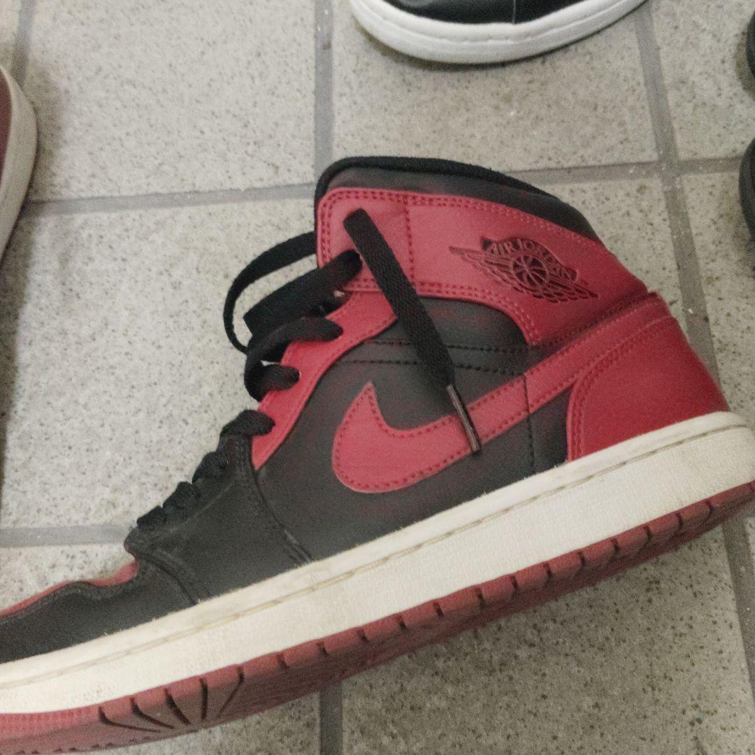 Nike Air Jordan 1 赤/黒 ハイカット