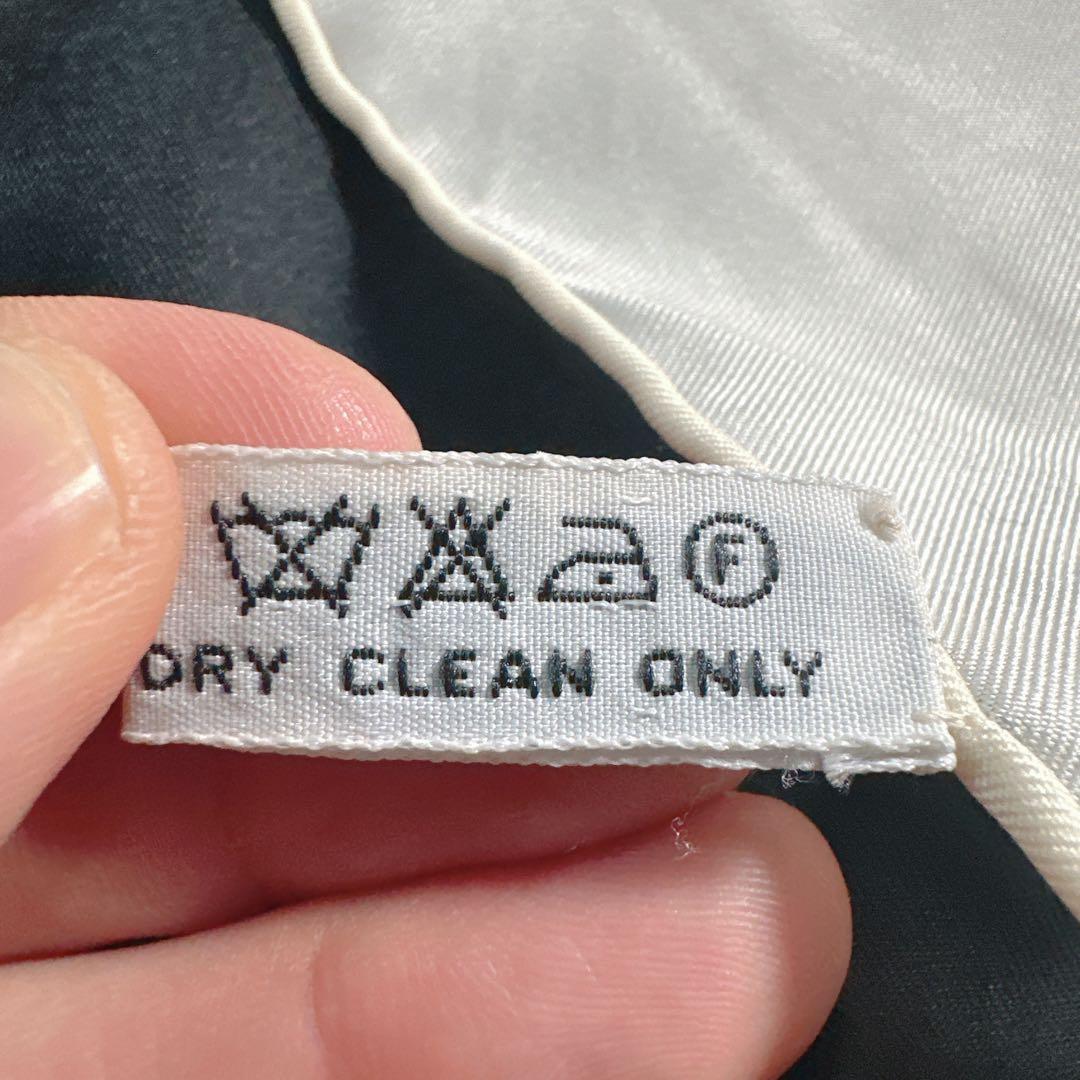 CHANEL シャネル スカーフ シルク 宝石柄 ジュエリー