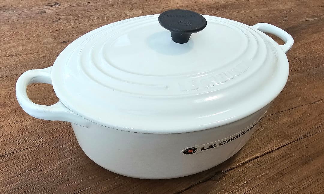 LE CREUSET ホワイト オーバル両手鍋 23