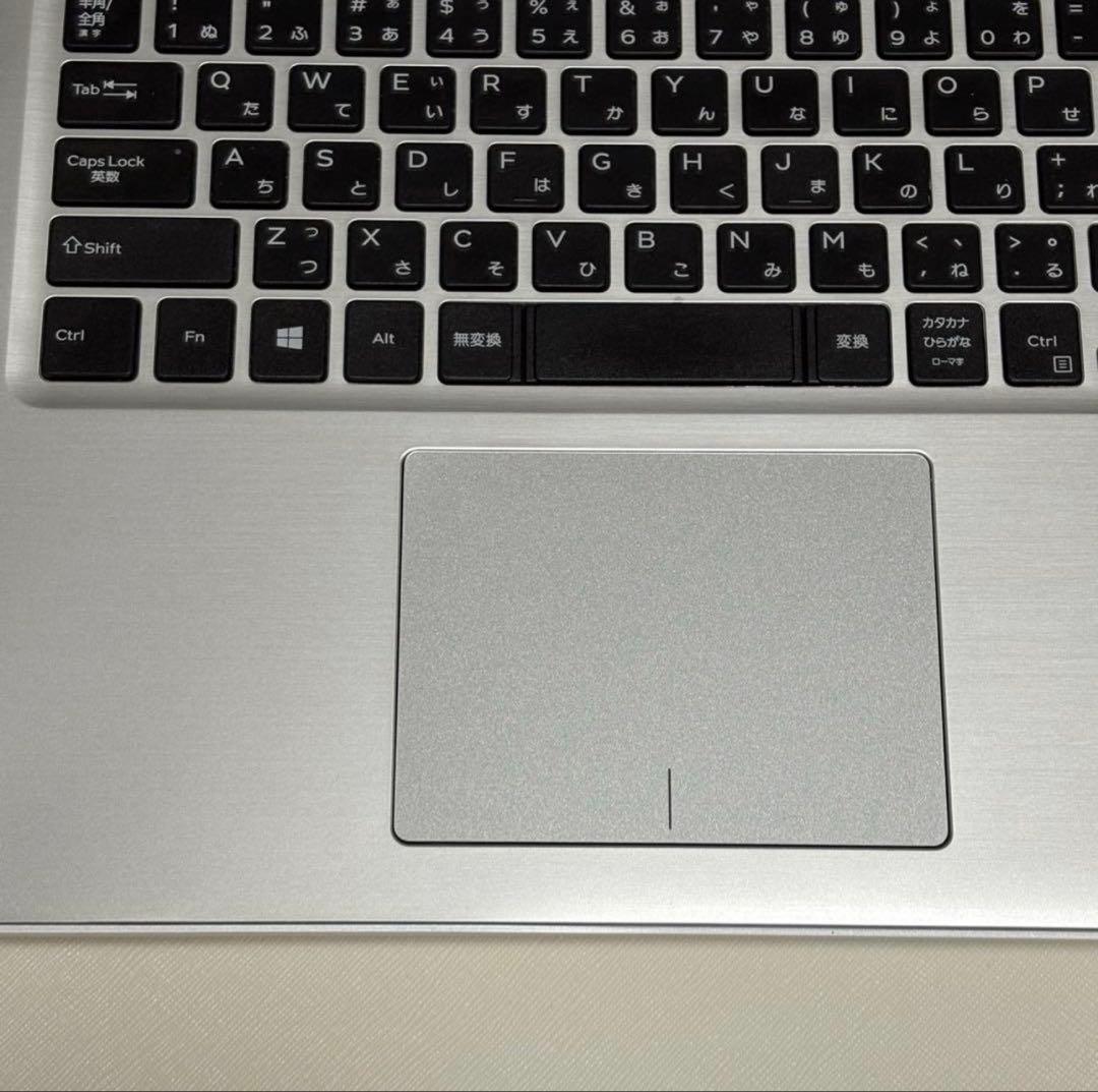 ●美品●ノートパソコン●DELL Inspiron 5570● 15.6インチ●