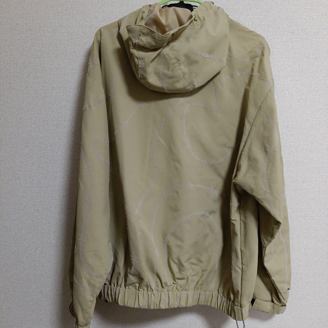 HUF ベージュ ナイロンジャケット フロントポケット Мサイズ