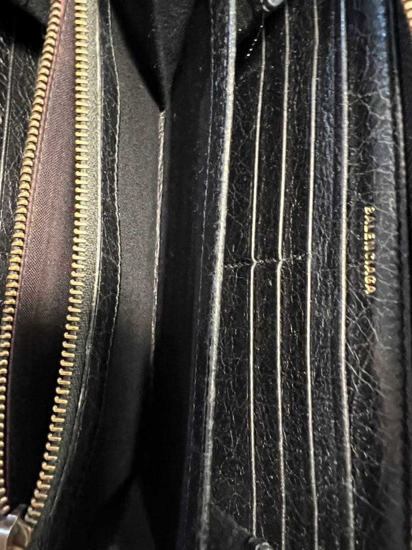 BALENCIAGA グラフィティ 長財布 ラウンドジップ バレンシアガ