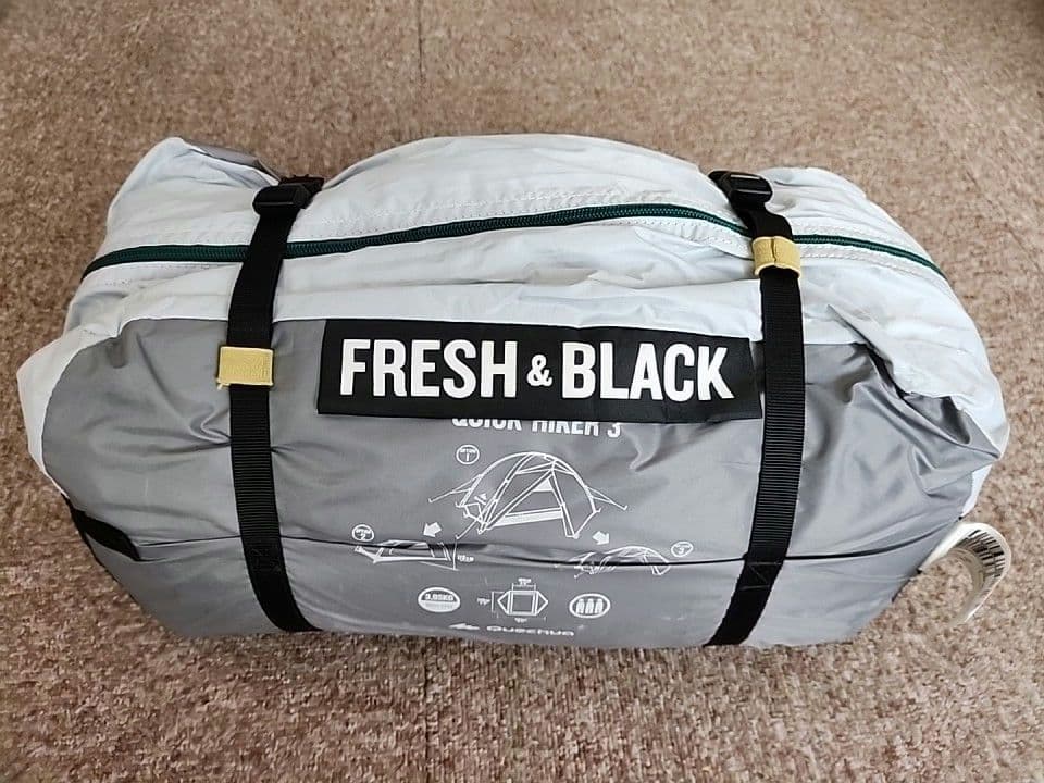 3人用テント Quechua Quick Hiker3 FLESH&BLACK