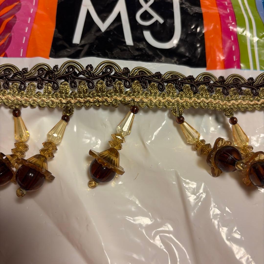 ビーズとレースの装飾用トリミング 6メートル　NY M and J