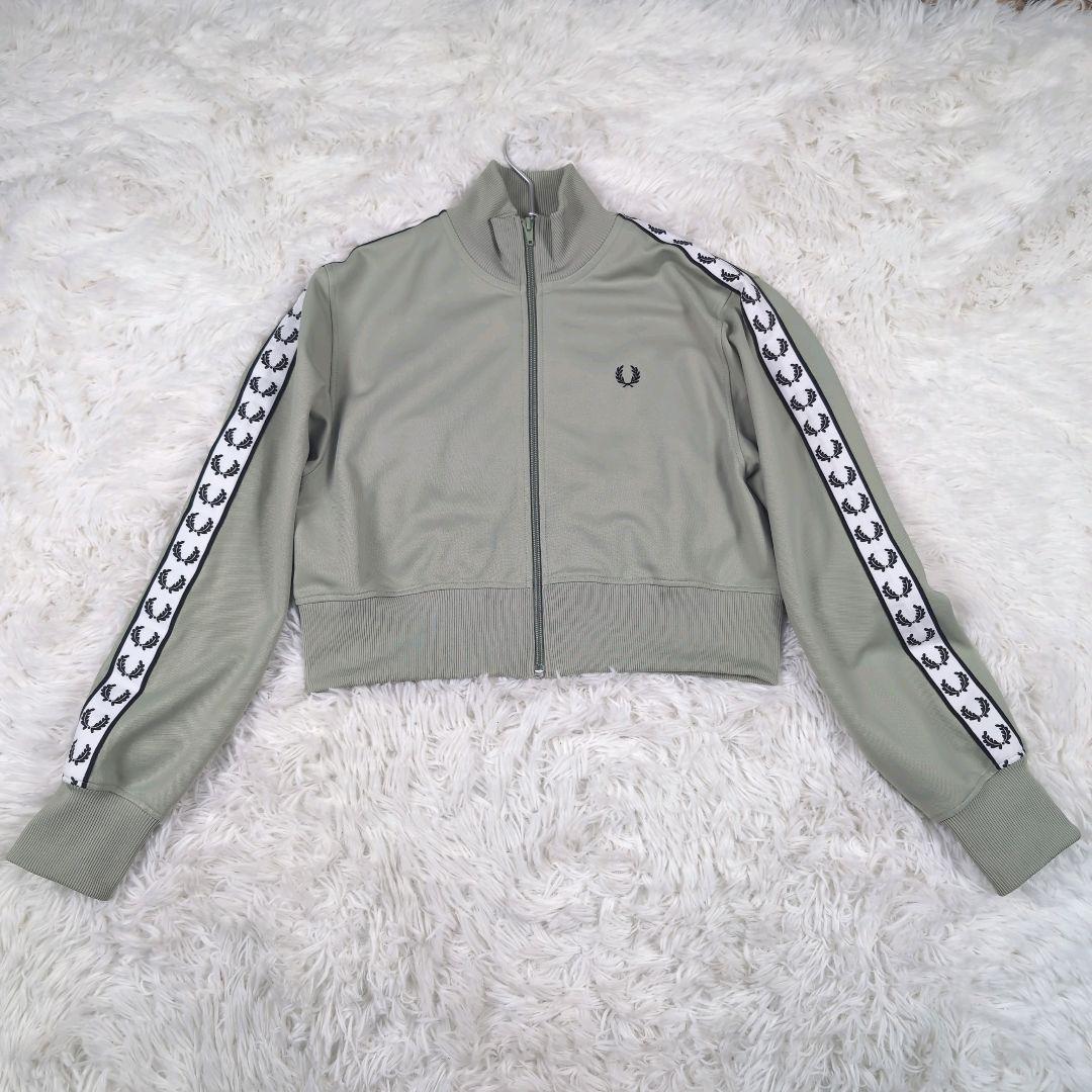フレッドペリー クロップドトラックジャケット Ｍ オリーブ ポルトガル製