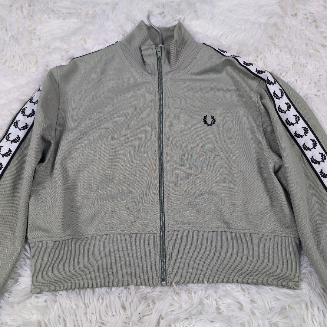 フレッドペリー クロップドトラックジャケット Ｍ オリーブ ポルトガル製