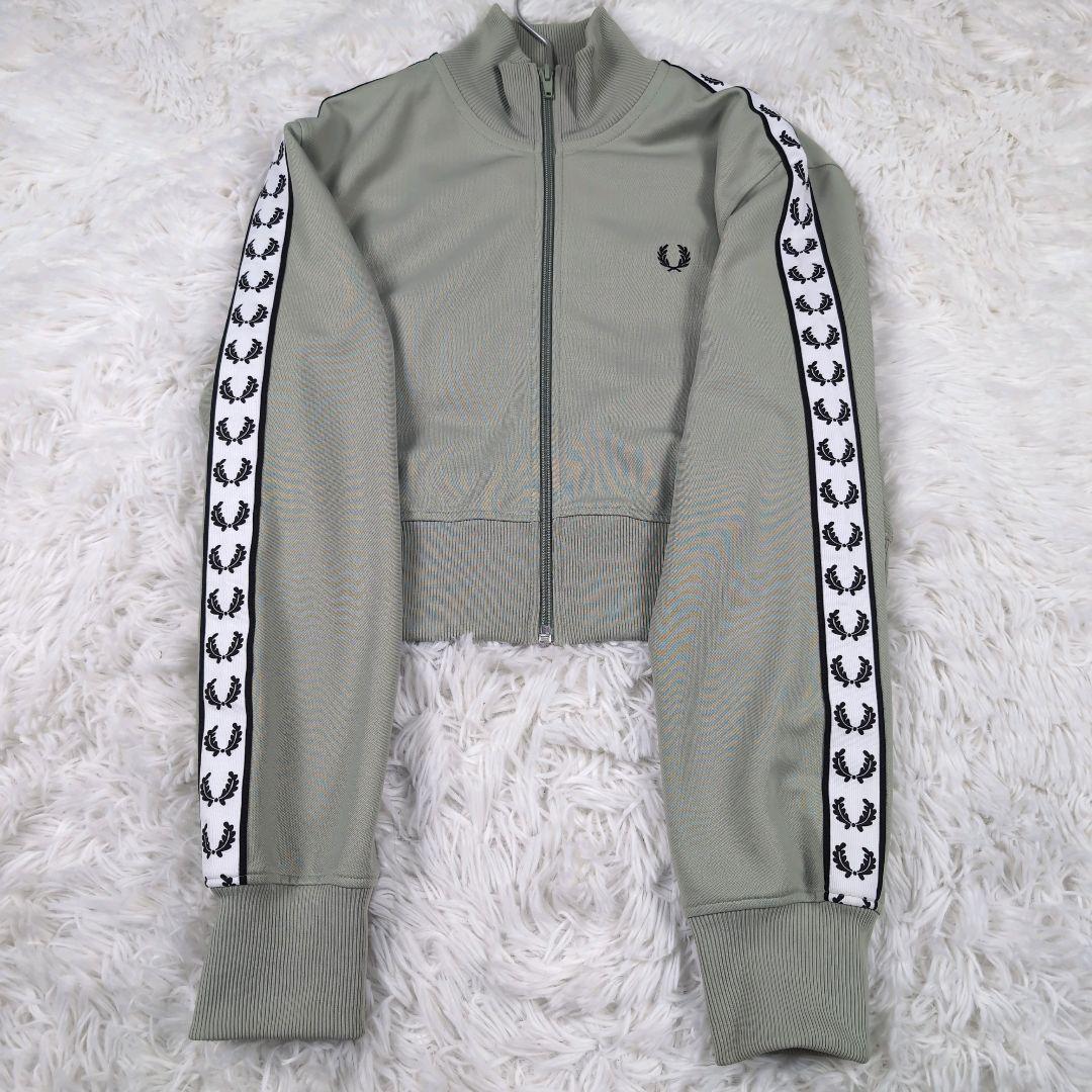 フレッドペリー クロップドトラックジャケット Ｍ オリーブ ポルトガル製