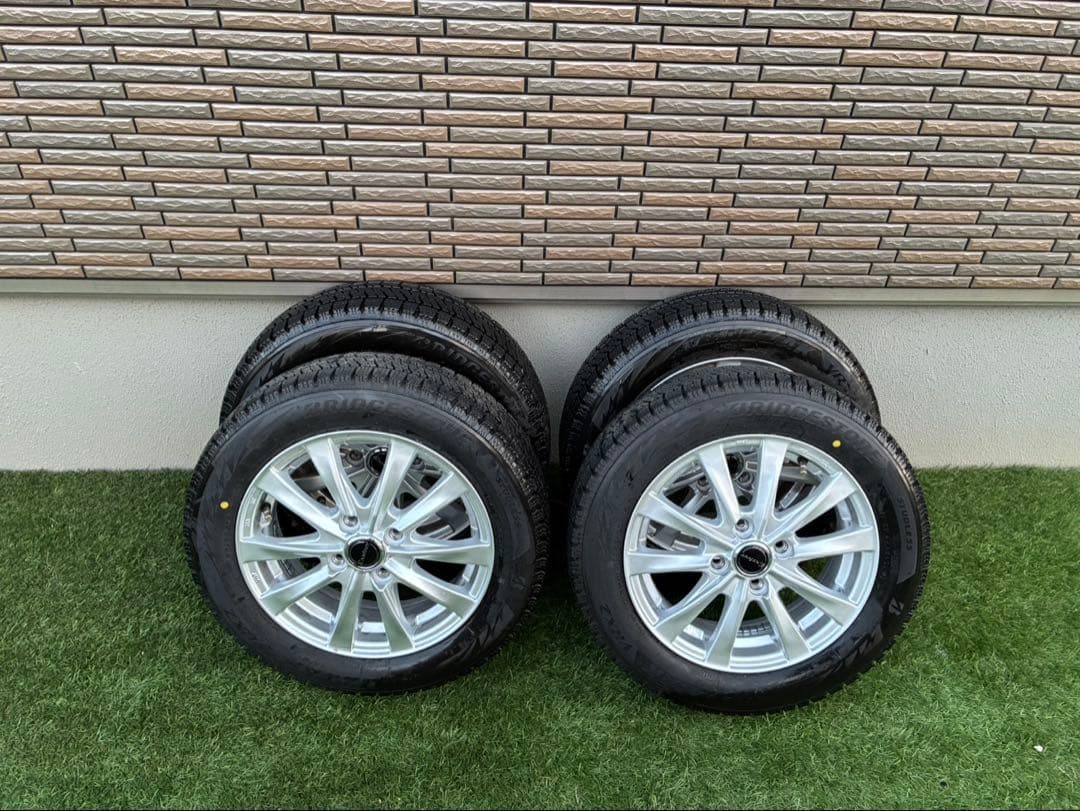 スタッドレスタイヤ＋ホイール4本セット　14インチ