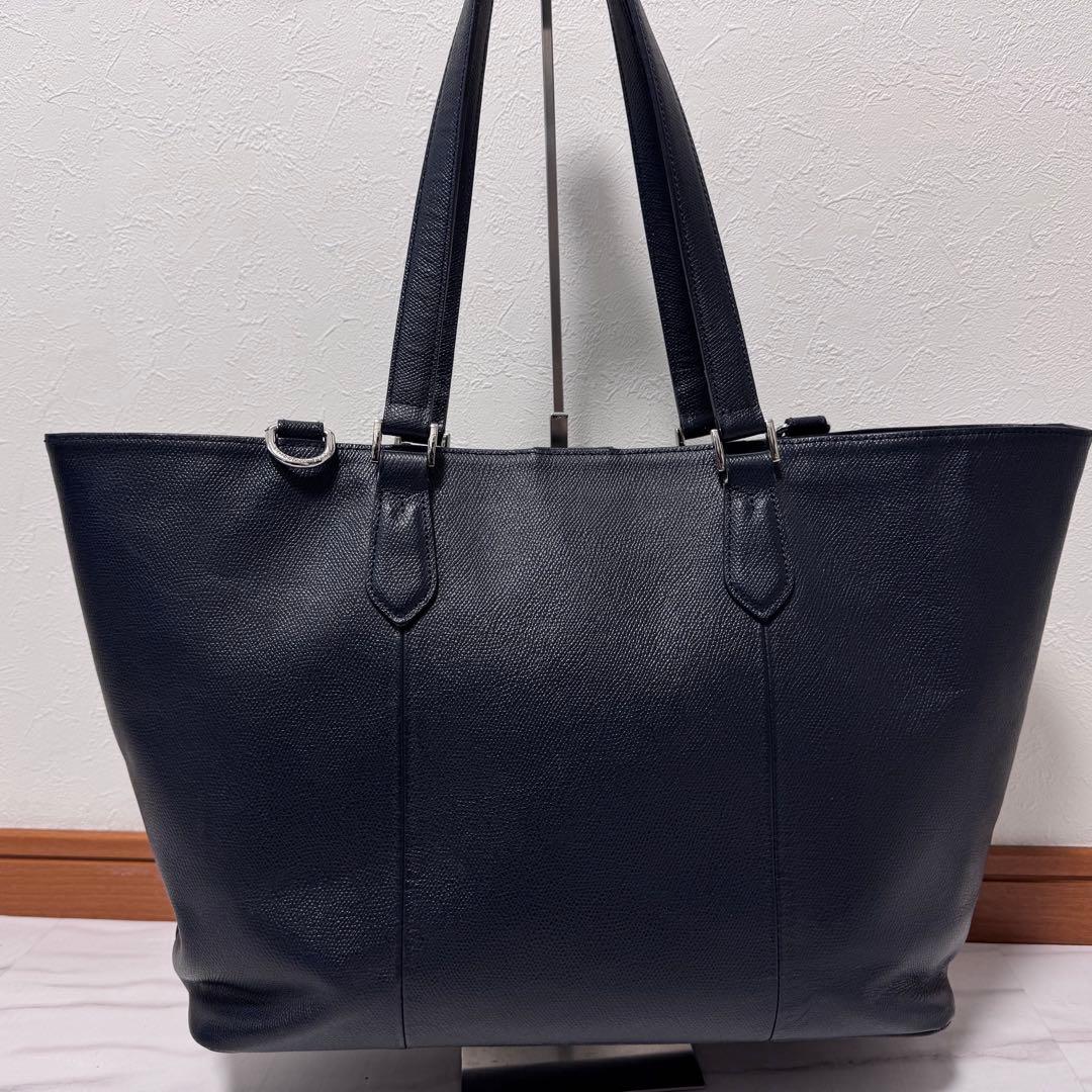 ペッレモルビダ コローレ レザートートバッグ 2way 紺 ビジネス PC A4
