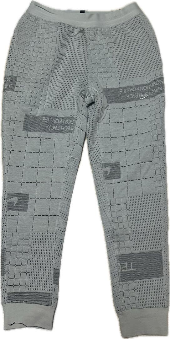 【レア】【新品】ナイキ　サーマ フィット　上下 M