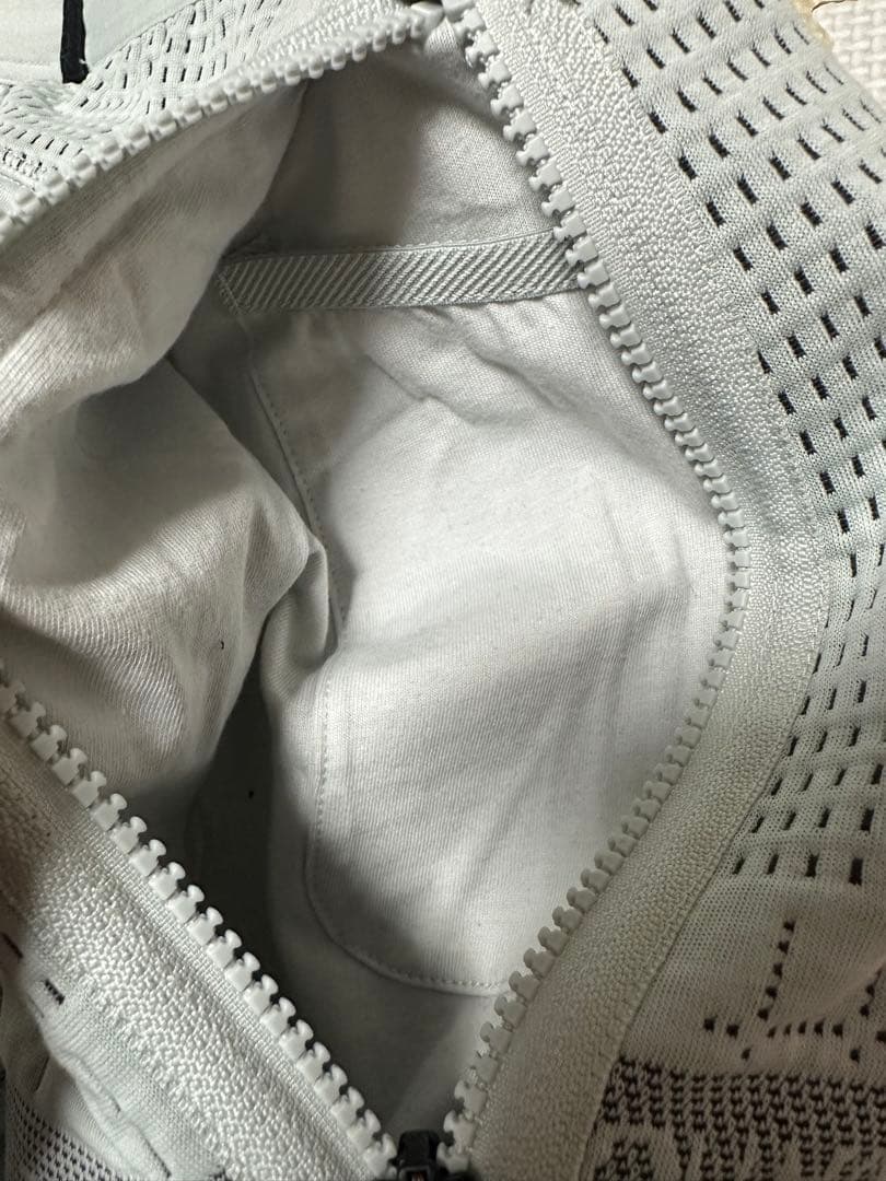 【レア】【新品】ナイキ　サーマ フィット　上下 M