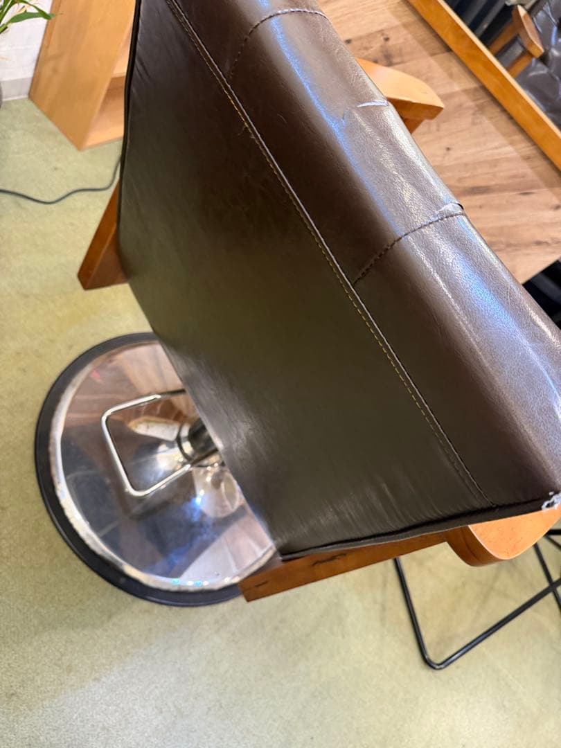 美容室椅子　サロンチェア　2脚セット