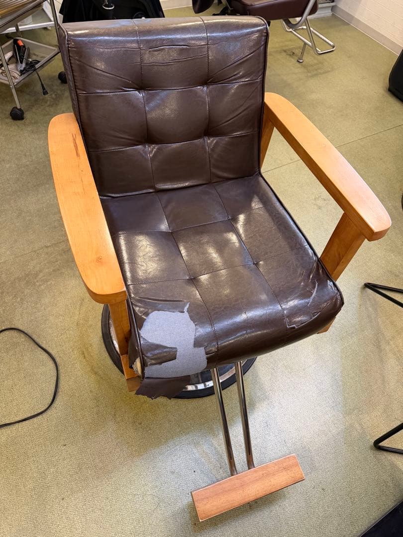 美容室椅子　サロンチェア　2脚セット