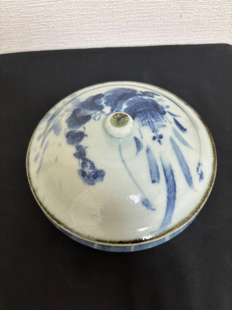 波佐見焼　　斉山窯(太田恵) 器　海老紋蓋付鉢