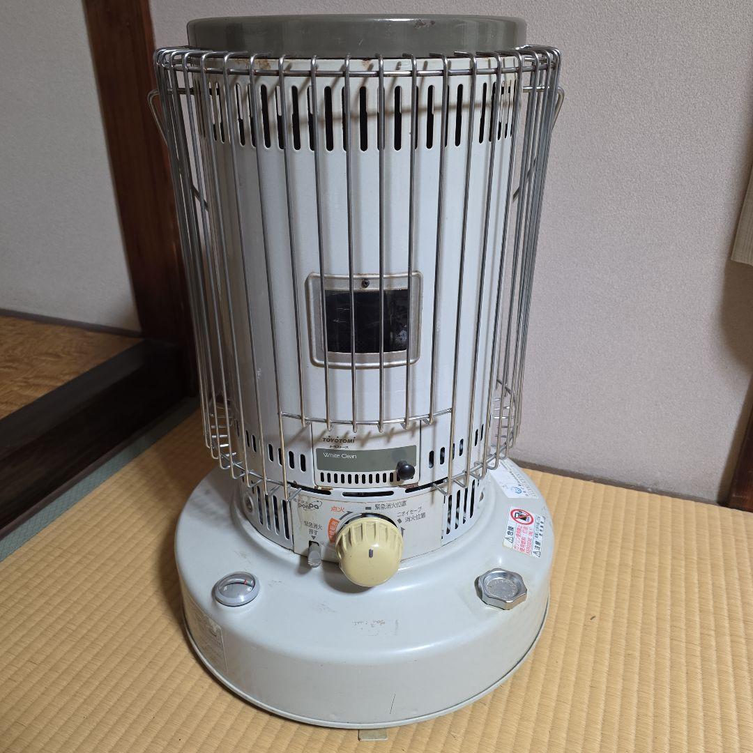 トヨトミ　KS-67G　自然通気形解放式石油ストーブ