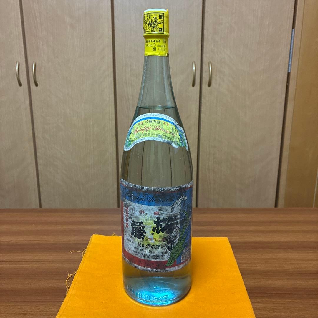 3．泡盛古酒ビンテージ　松藤　1800ml 30度