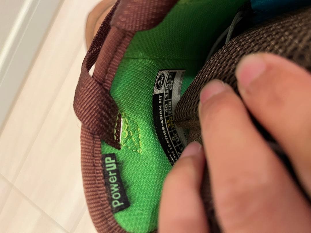 BURTON　スノーボードブーツ　ION　レザー　REDWING　25