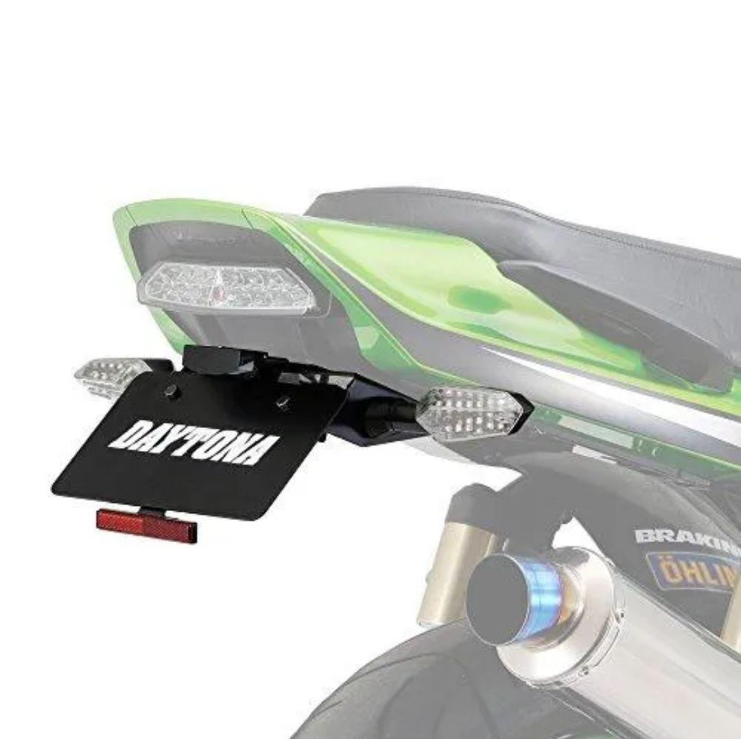 ZRX1200DAEG　フェンダーレスキット