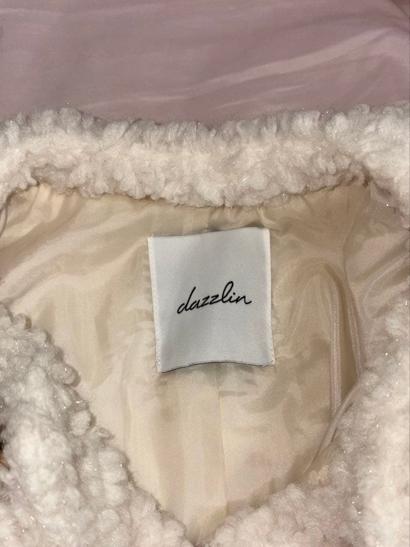 dazzlin ダズリンボアフレンチブルゾン オフホワイト