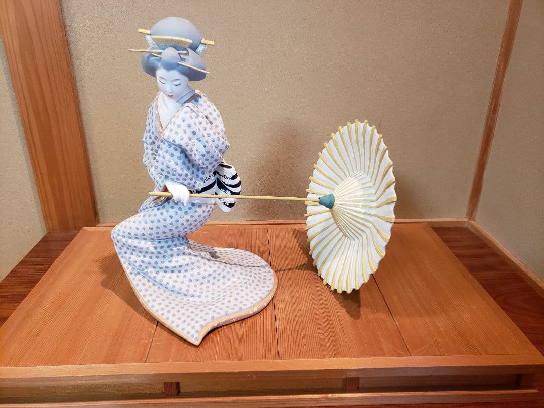 博多人形「上方舞」初代西頭哲三郎作