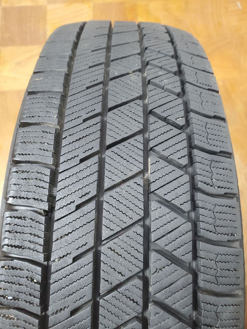 175/65R15 スタッドレス ブリヂストン VRX3