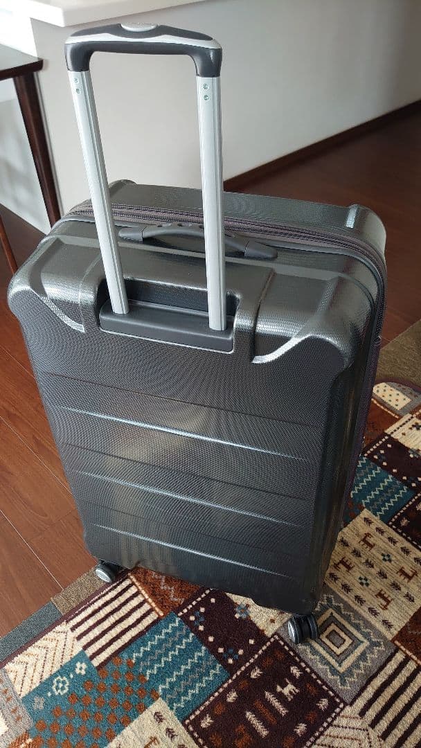 サムソナイト 大型キャリーケース TSAロック付き