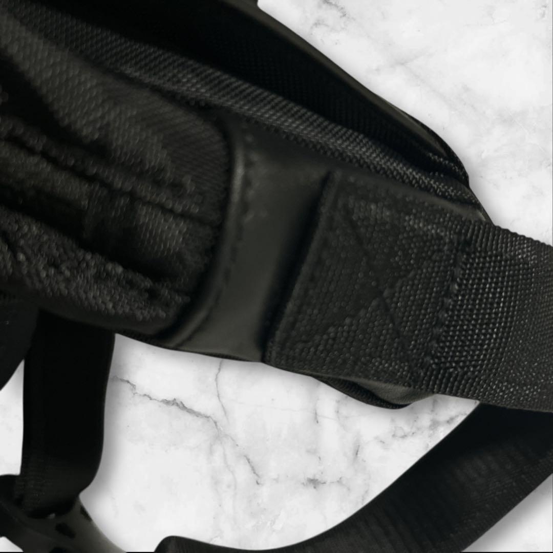 【激レア オニツカタイガー メッセンジャー　刺繍】ボディバッグ 虎 良品