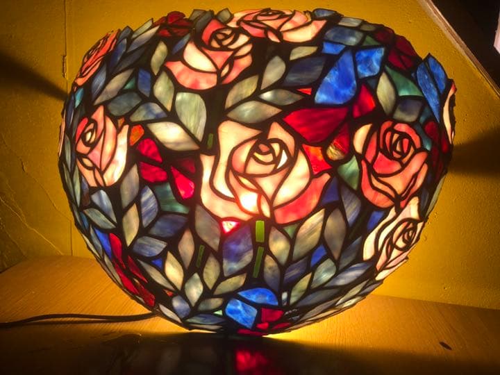 ハンドメイド　ステンドグラス　壁掛け照明　ヨーロッパ　ヴィンテージ