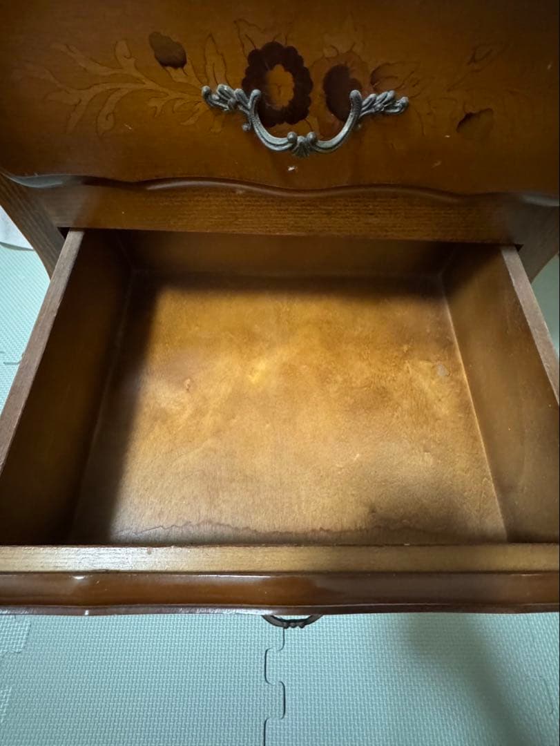 チェスト　猫脚　3段 アンティーク ヴィンテージ