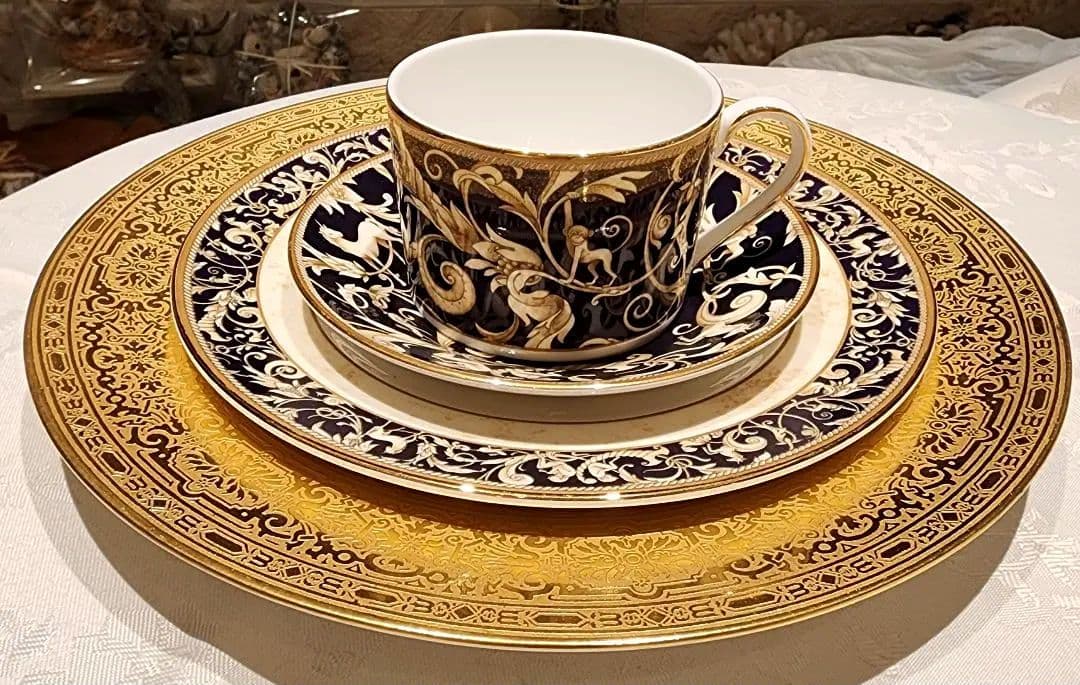 ロイヤル ババリア B② フッチェンロイター ゼルプ 金彩 ディナープレート花籠