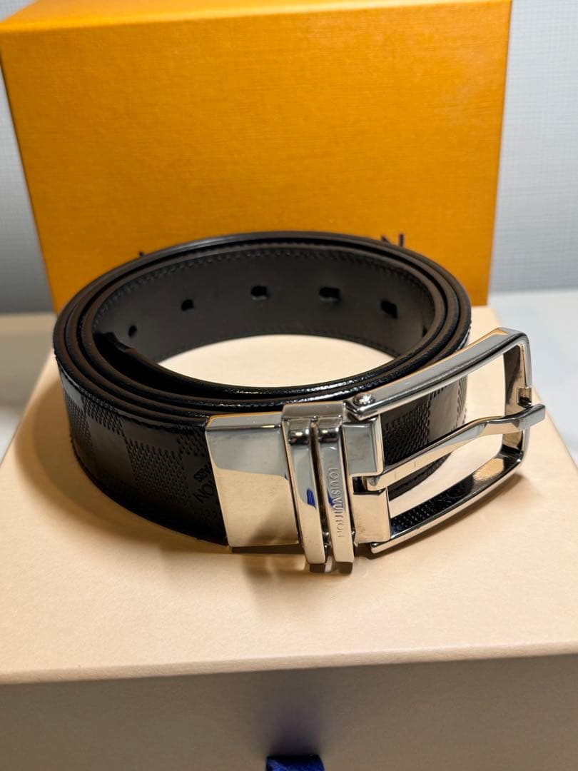 ☆Louis Vuitton ルイヴィトン　メンズベルト　レザーM9674