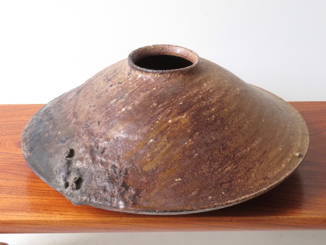 【値下】青娥窯　松元洋一作②　『自然釉算盤花入』　穴窯焼成