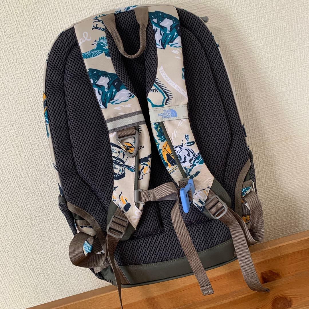 新品　大人も使える ノースフェイス 22L ラウンディ キッズ カラーYC