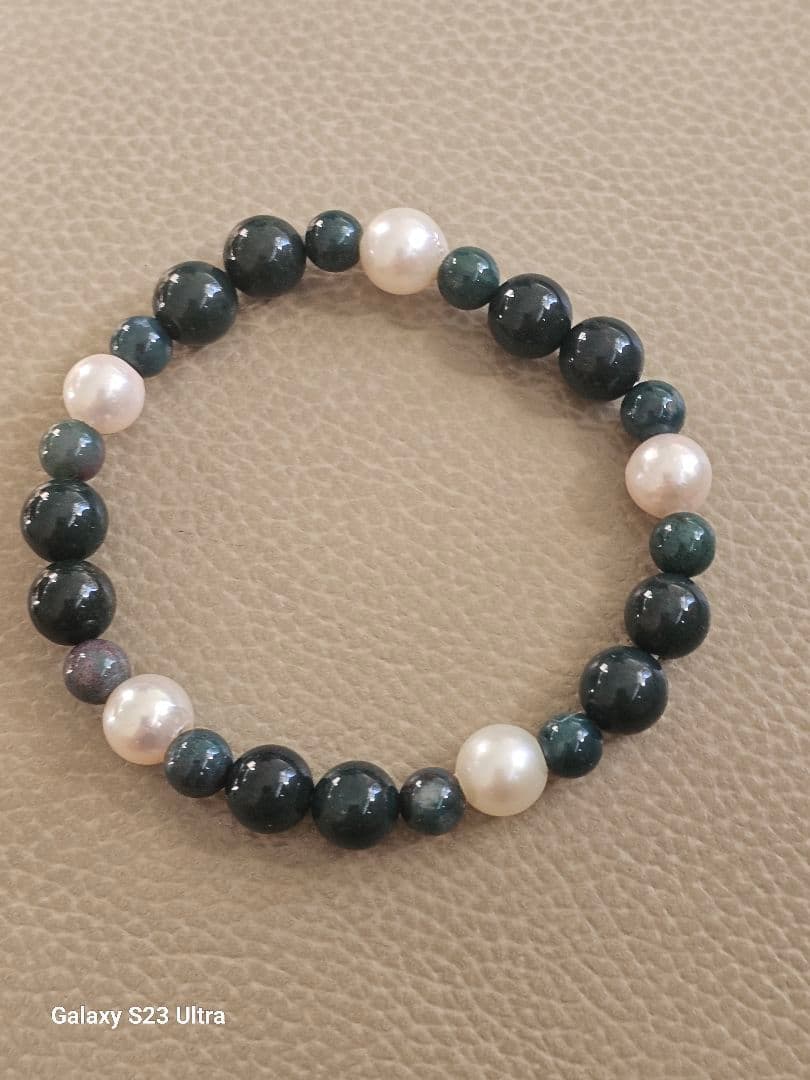 出雲瑪瑙とあこや真珠のブレスレットサイズ１５～１５、５センチ