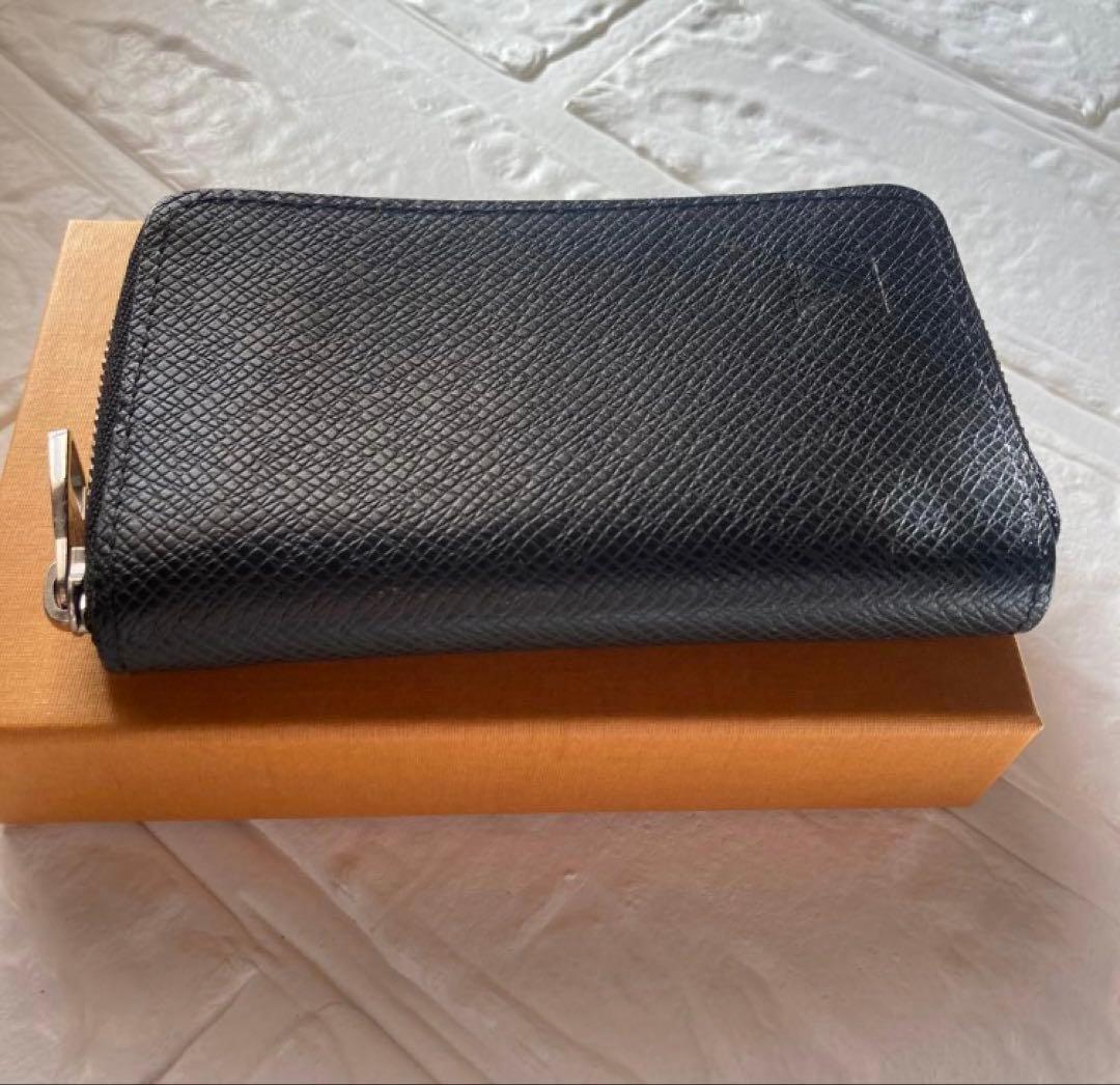 ルイヴィトン　タイガ　ジッピーパース　コンパクトウォレット　アルドワーズ