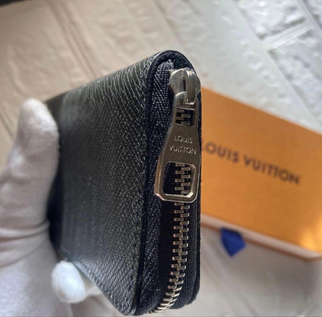 ルイヴィトン　タイガ　ジッピーパース　コンパクトウォレット　アルドワーズ