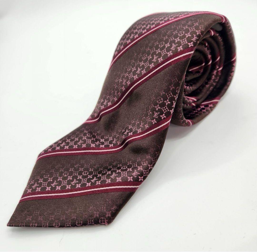 LOUIS VUITTON ルイヴィトン モノグラム　LVロゴ　ネクタイ　美品