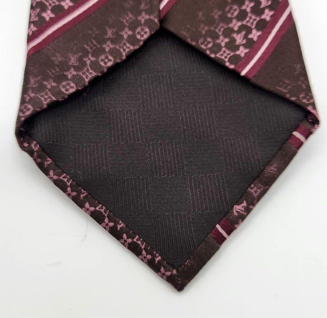 LOUIS VUITTON ルイヴィトン モノグラム　LVロゴ　ネクタイ　美品