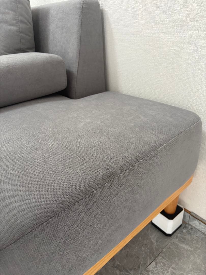 未使用品　VENTOTA FINE KAGUグレー 右2人掛け用　オットマン付き