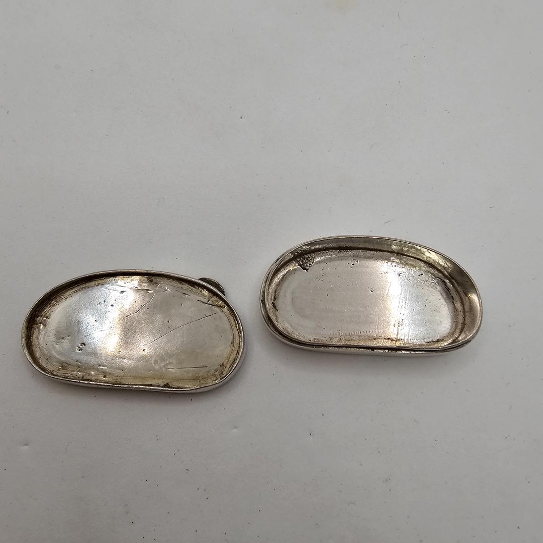 【珍品・骨董】アンティーク 壺から龍 （驚く老人）モチーフ シルバー製 小物入れ