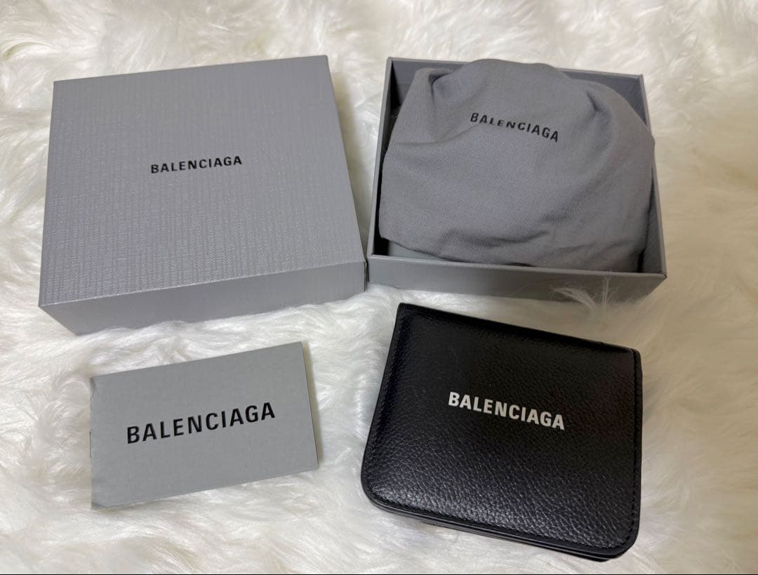 spanky 「美品」BALENCIAGA 折りたたみ財布
